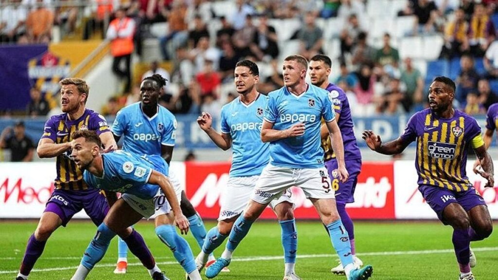 Nhận định soi kèo Trabzonspor vs Eyupspor lúc 00h00 ngày 11/2/2025 nhan-dinh-soi-keo-trabzonspor-vs-eyupspor-luc-00h00-ngay-11-2-2025-1