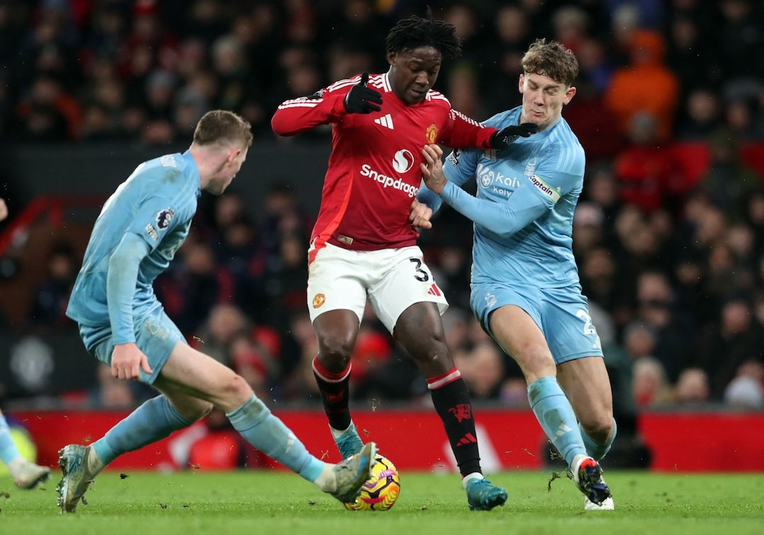 nhan-dinh-soi-keo-nottingham-forest-vs-manchester-united-luc-22h00-ngay-1-11-2025-1
